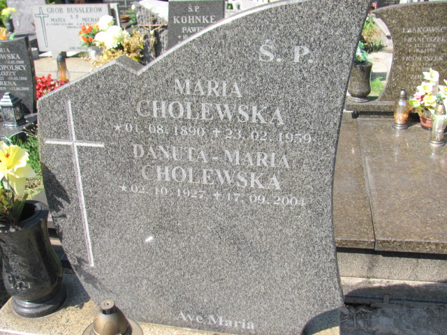 Danuta Maria Cholewska 1927 Gdynia Orłowo - Grobonet - Wyszukiwarka osób pochowanych